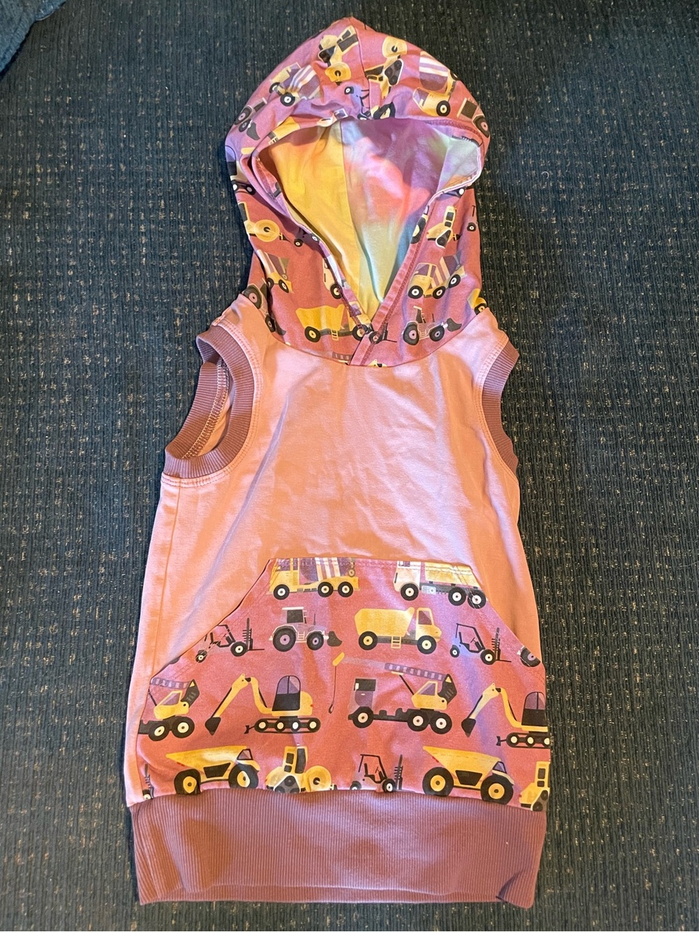 Small shop grow-with-me 3-6 year hoodie - light purple, pastel yellow- VGUC